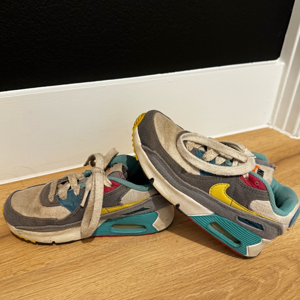 NIKE AIR MAX 90 Multicolor Grade Size 1 Y
